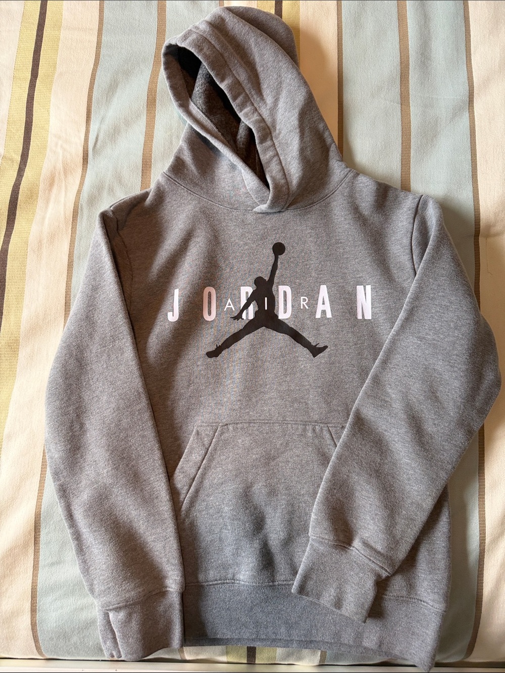 Jordan Gray Crewneck Sweatshirt with Jumpman Logo